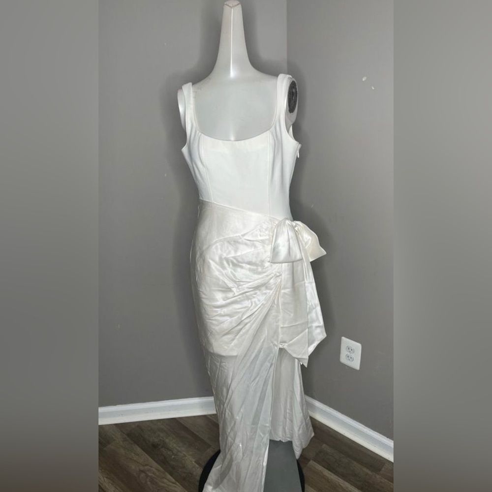 Cinq a sept Marian Draped Gown - Picture 8 of 8